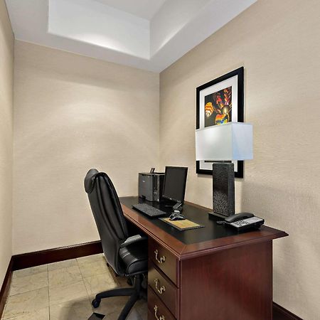 Comfort Inn & Suites Airport Convention Center Ріно Екстер'єр фото