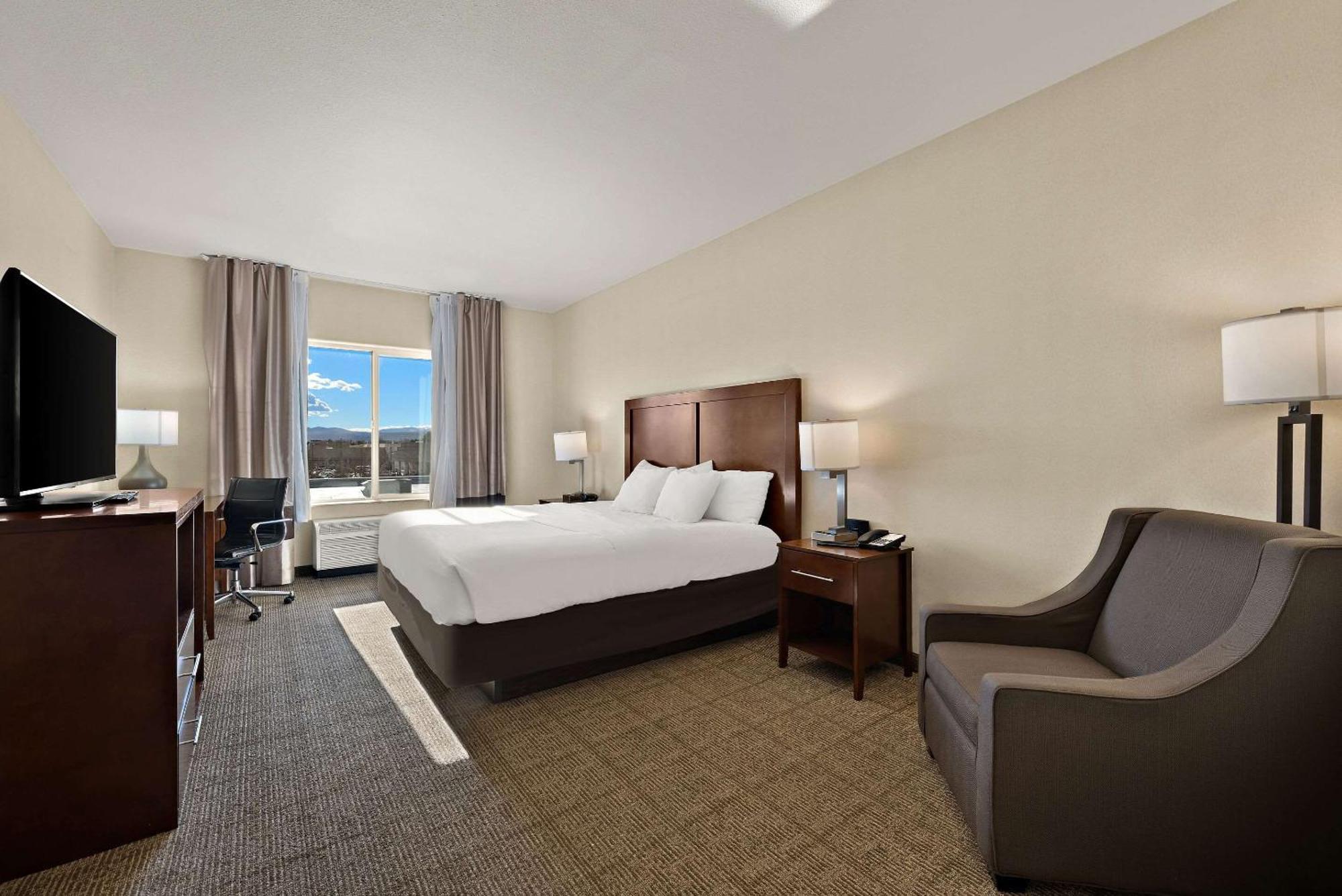 Comfort Inn & Suites Airport Convention Center Ріно Екстер'єр фото
