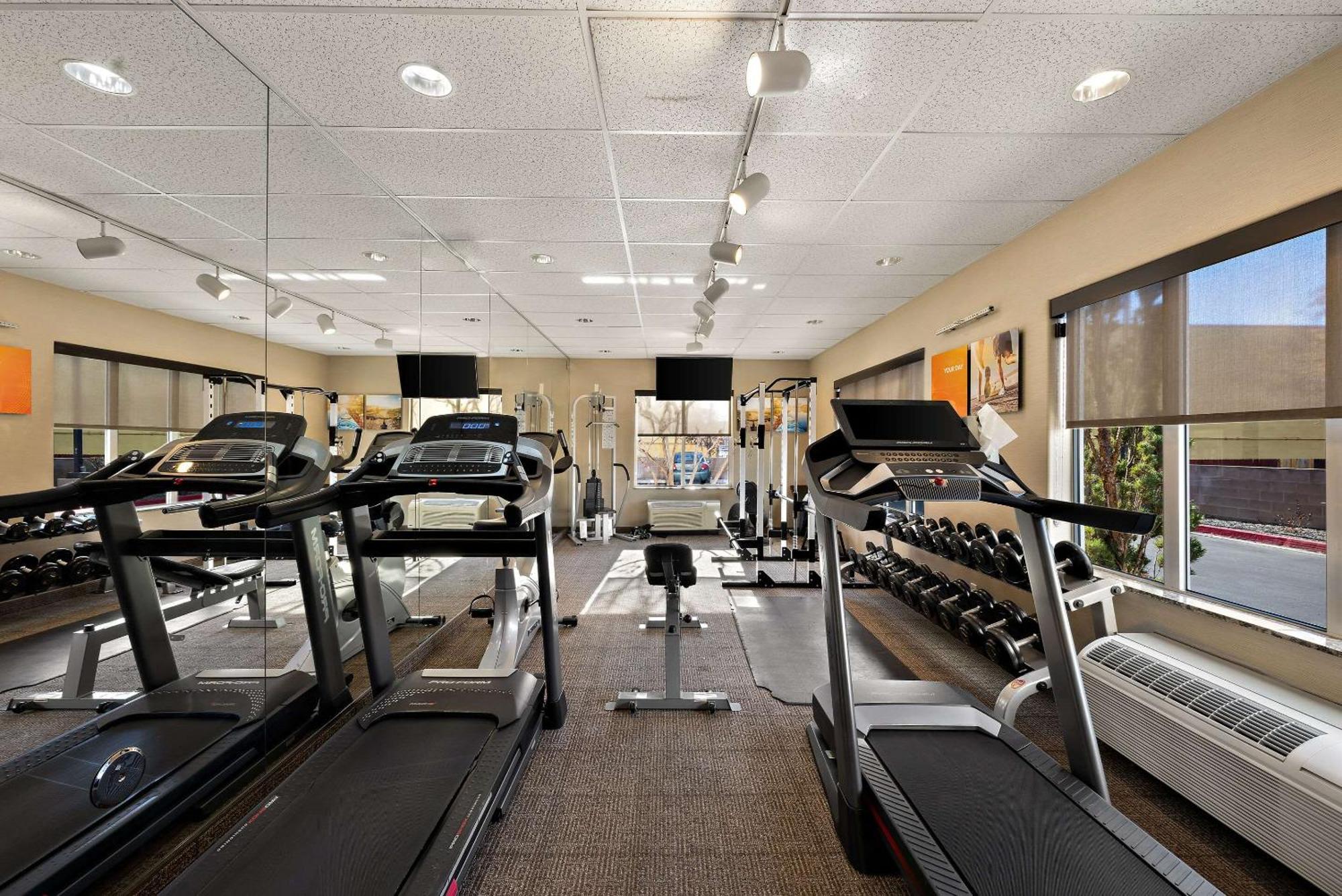 Comfort Inn & Suites Airport Convention Center Ріно Екстер'єр фото